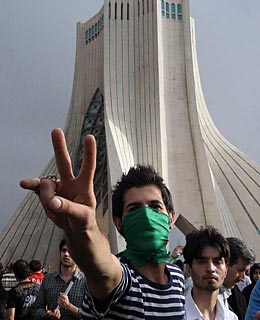 伊朗大选后骚乱的抗议者